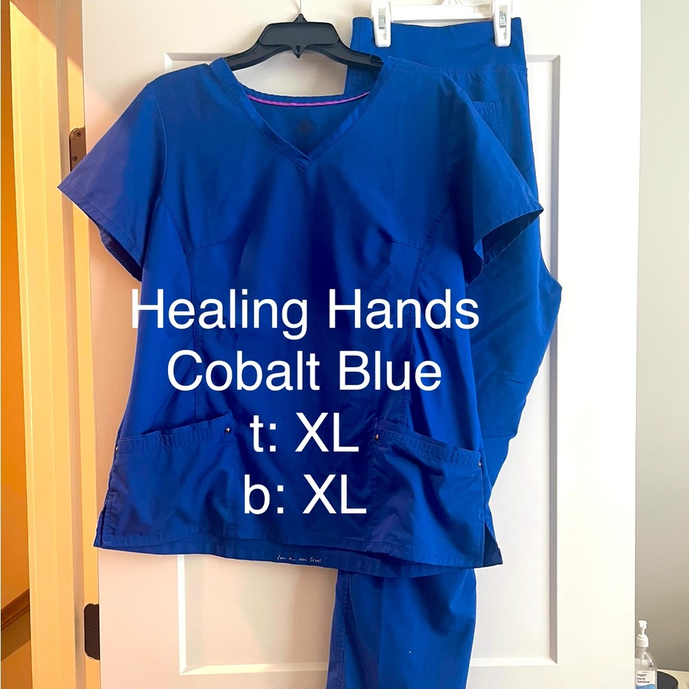 Healing Hands scrub set